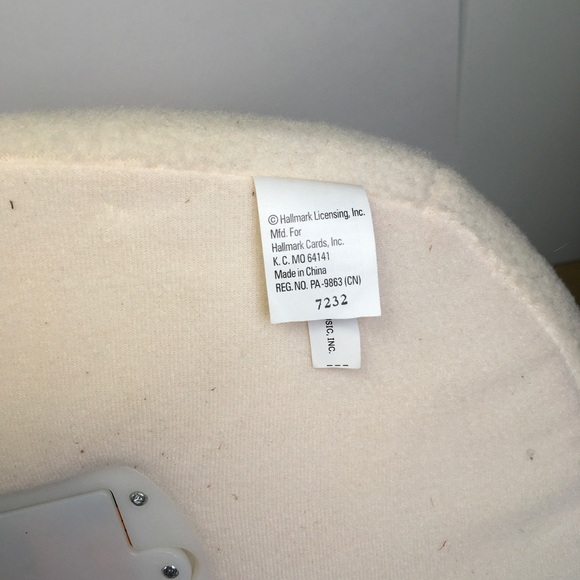 Hallmark Jingle Pals Singing Snowman Penguin Dog on Sled - Picture 6 of 6